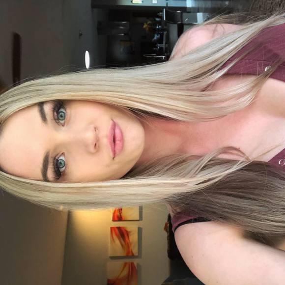 Meet your Posher, Juliann - Picture 1 of 1